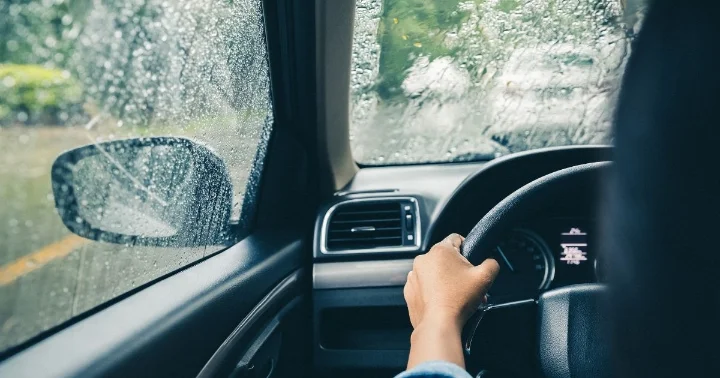 Safety Tips for Driving on Kelly Drive in East Falls